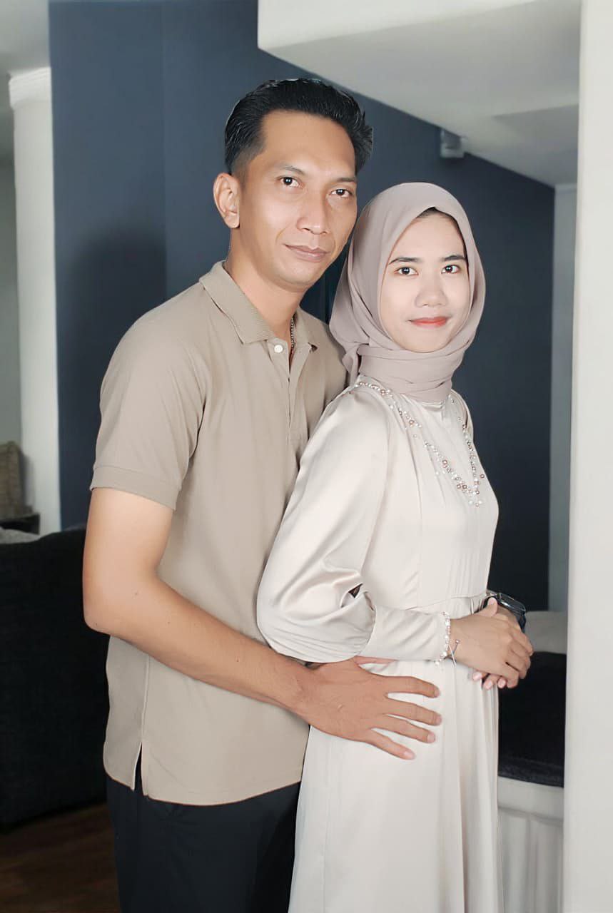 photo 6100232009058815184 y