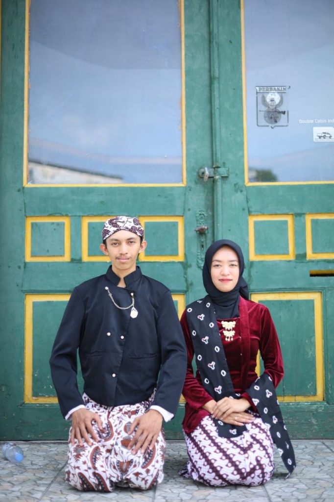 photo 6163419988824362283 y